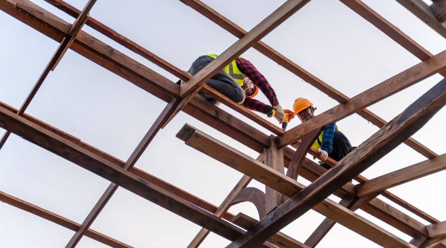 Professional gutter cleaning services in Hamburg, IA